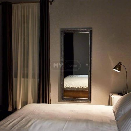 2Nd Floor Hotel Tbilissi Extérieur photo
